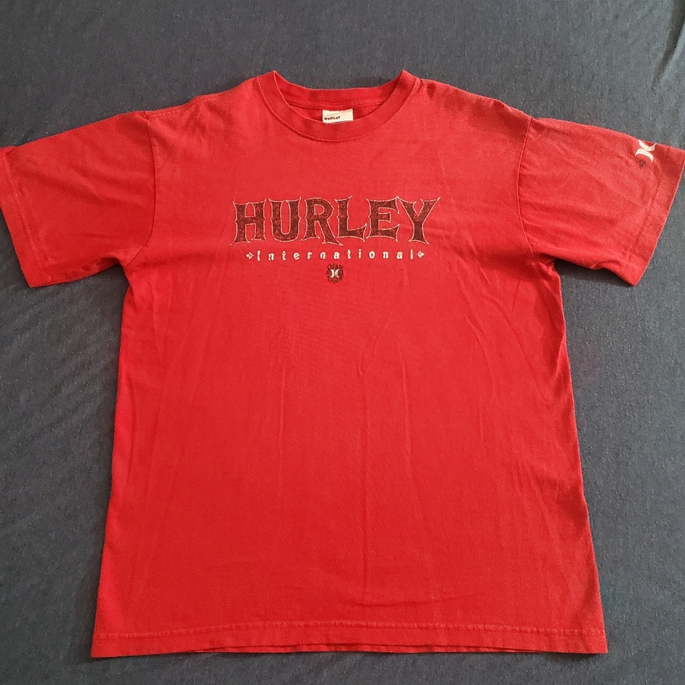 Vtg Hurley shirt